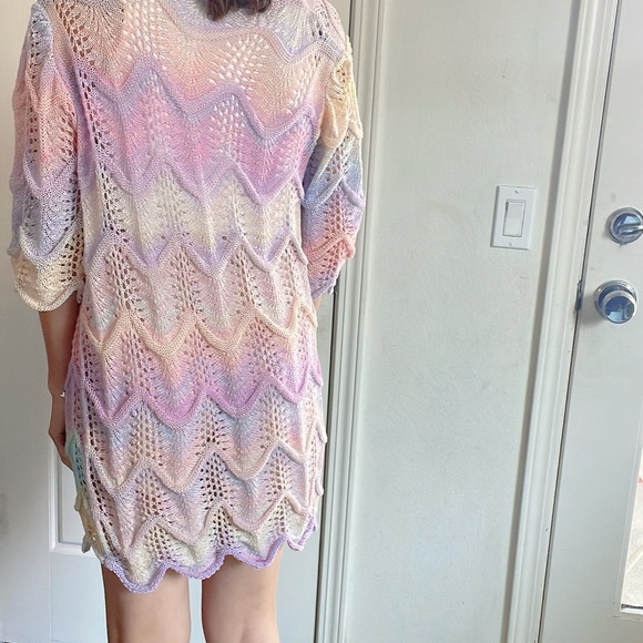 Vibrant Ombre Lightweight 1/2 Sleeve Open Front Cardigan - Picture 7 of 17